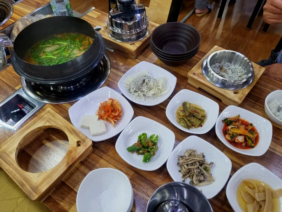 오리본가앤코다리냉면 본점 설치 사진 7